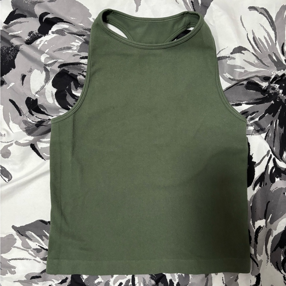 Free people intimately cropped tank M/L